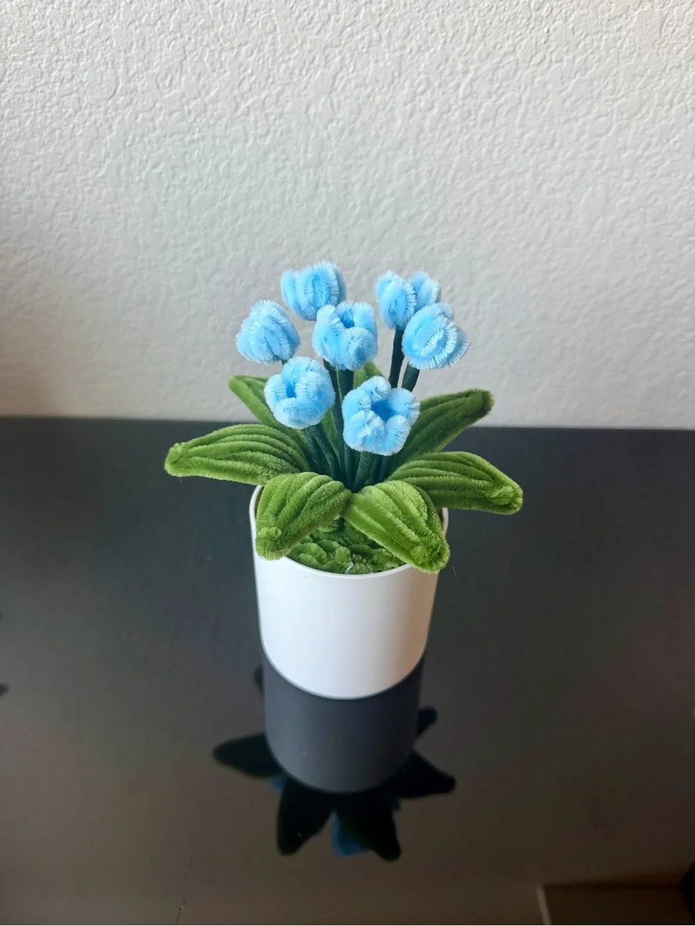 Handmade tulips flower pot